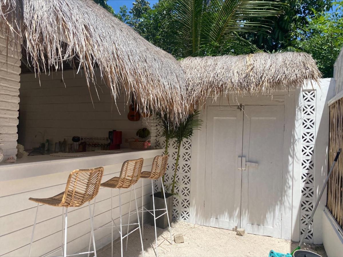 Love Coconut Bungalows Quần đảo Gili Ngoại thất bức ảnh